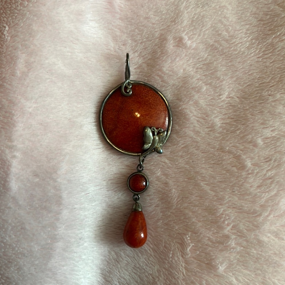 Red coral pendant